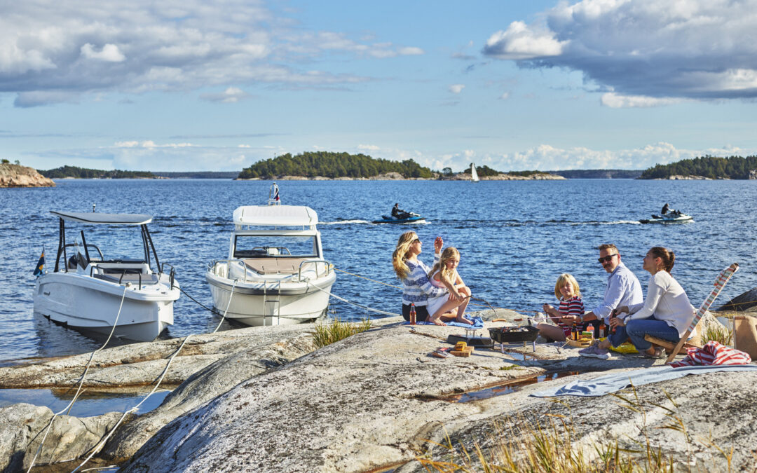 Two weekends of summer in the middle of winter at Allt för sjön
