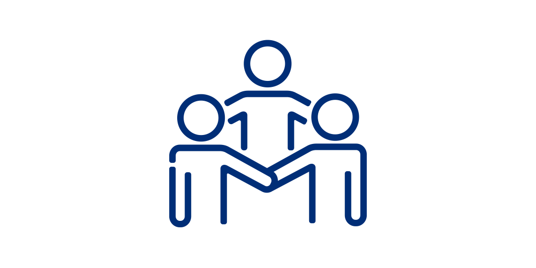 social-hållbarhet-stockholmsmässan-1080x540px A dark blue icon depicting three stylised people standing close together, symbolising togetherness.