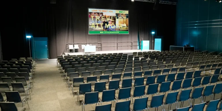A3 – Up to 430 people