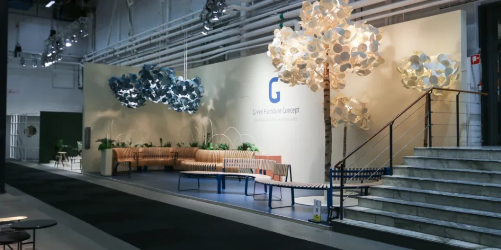 Hall B BB wall stand
