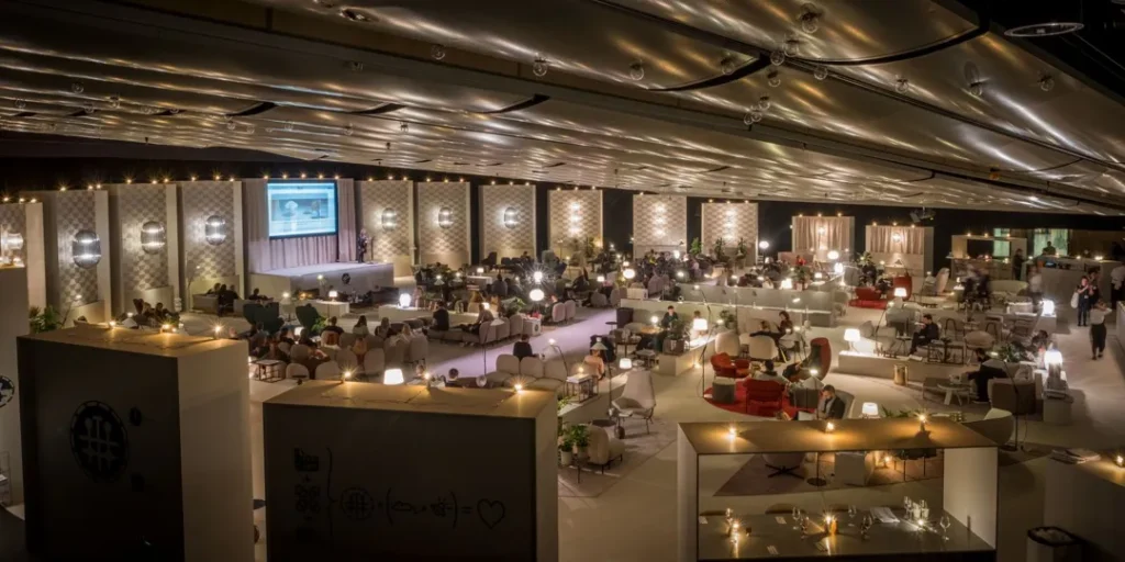 Victoria Lounge 02